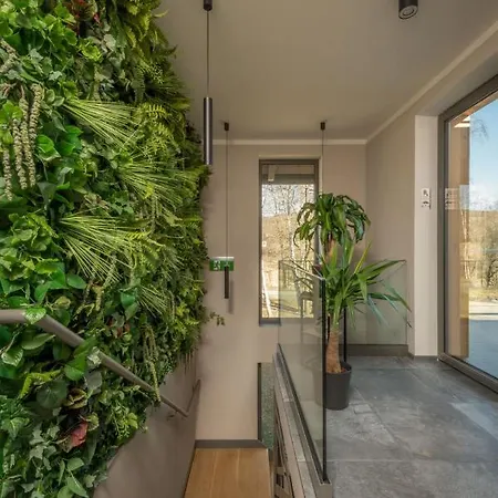 Redfoxapartment Garden Kasperske Hory Exterior photo