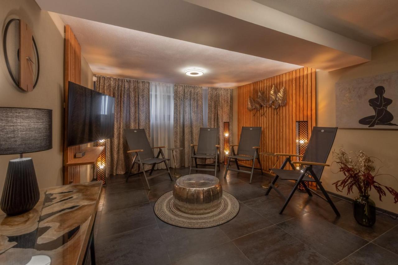 Appartamento Redfoxapartment Garden Kasperske Hory
